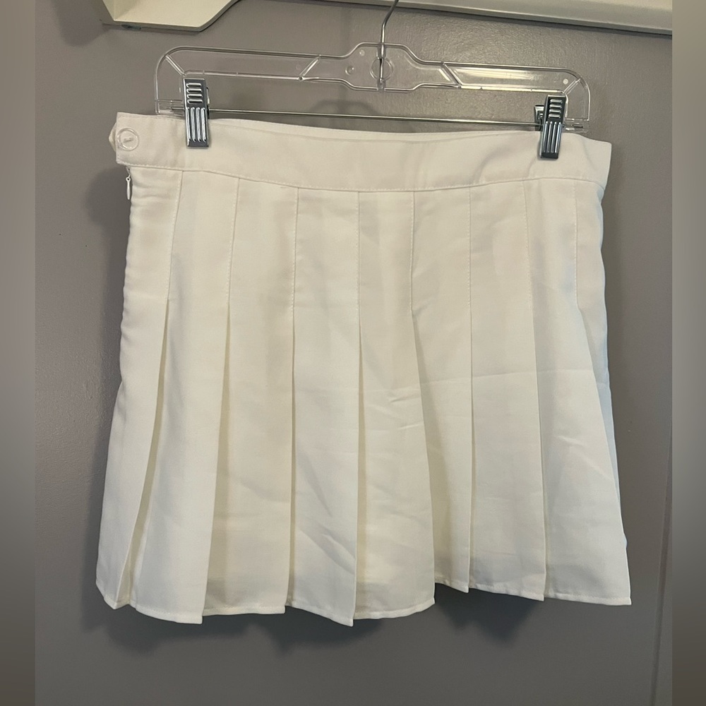 White skort